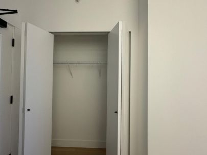 8750-university-crescent-305-burnaby-bc-v5a-0c8-canada-2