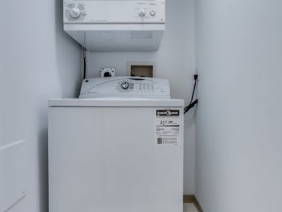 1200-west-georgia-street-vancouver-bc-canada-v6e-4r2