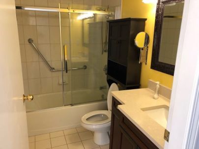 500-west-10th-avenue-vancouver-bc-canada-v5z-4p1