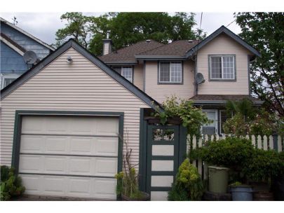 exciting-craftsman-3-level-home-in-renfrew-collingwood-2