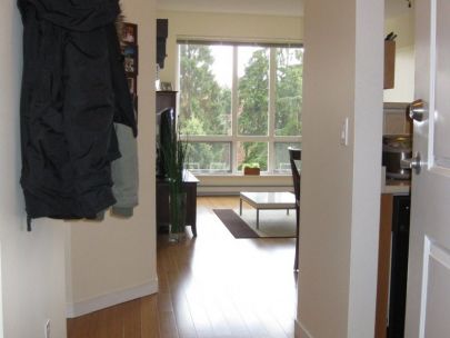 401-3575-euclid-ave-vancouver-bc-v5r-6h5-canada-2