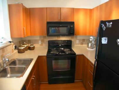 #401 3575 Euclid Ave, Vancouver, BC V5R 6H5, Canada