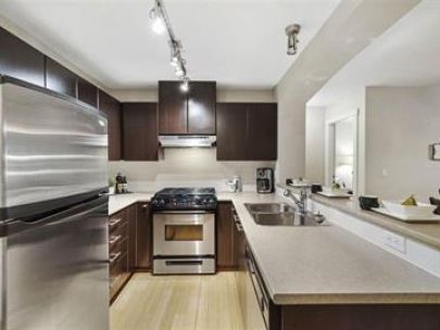 105-harmony-9329-university-crescent-burnaby-2