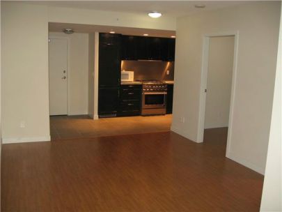 302-1133-homer-st-vancouver-bc-v6b-0b1-canada-2