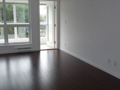 310-park-renfrew-2891-hastings-st-vancouver-2