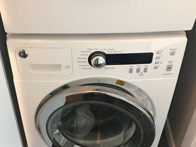 1008-999-seymour-st-vancouver-bc-v6b-3m1-canada-2