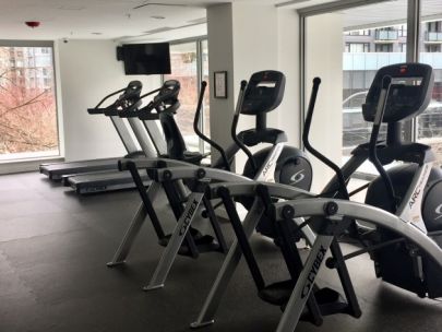 1008-999-seymour-st-vancouver-bc-v6b-3m1-canada-2