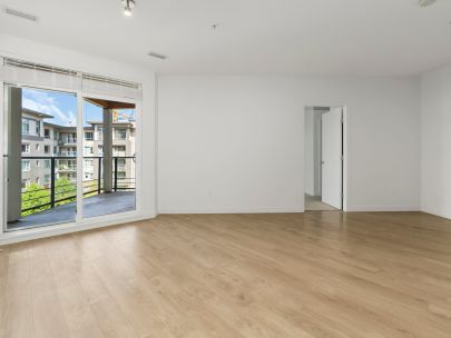 unit-410-3581-ross-drive-vancouver-british-columbia-canada-v6s-0k5