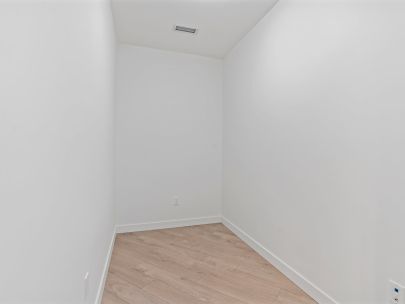 unit-410-3581-ross-drive-vancouver-british-columbia-canada-v6s-0k5