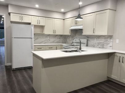 962 Grove Ave, Burnaby, BC V5B 4G7, Canada