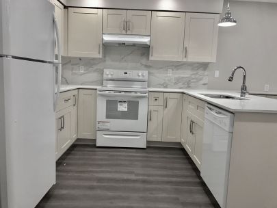 962-grove-ave-burnaby-bc-v5b-4g7-canada-2