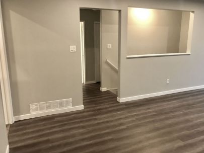 962-grove-ave-burnaby-bc-v5b-4g7-canada-2