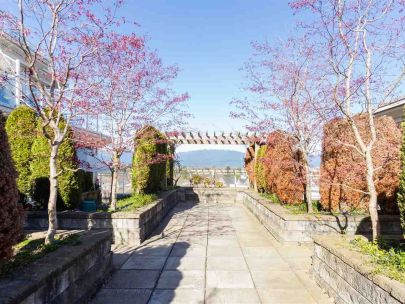 552-king-edward-village-1432-kingsway-vancouver-bc-v5n-5y6