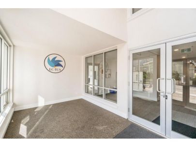 402-809-fourth-avenue-new-westminster-bc-2