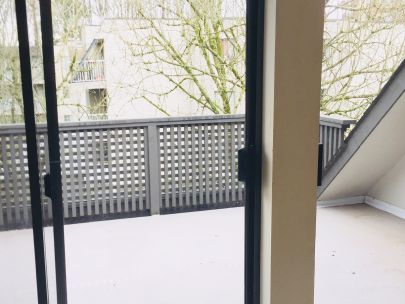 404-1945-woodway-place-burnaby-british-columbia-v5b-4s4-2