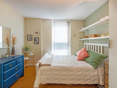 168-powell-st-501-vancouver-bc-v6a-0b2-canada-2