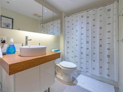 168-powell-st-501-vancouver-bc-v6a-0b2-canada-2