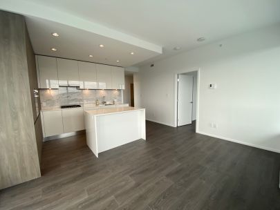 4502-4650-brentwood-boulevard-burnaby-bc-v5c0m3-2