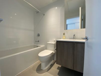 4502-4650-brentwood-boulevard-burnaby-bc-v5c0m3-2