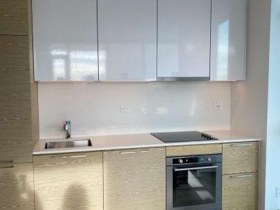 3510-13438-central-avenue-surrey-british-columbia-canada-v3t-0n2