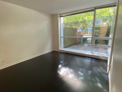 7555-alderbridge-way-richmond-bc-v6x-4l1-canada-2