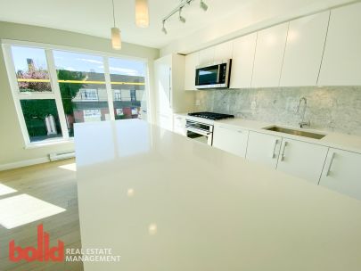 midtown-201-2508-fraser-street-vancouver-bc-v5t-3v4-2