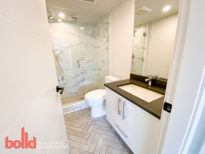 midtown-201-2508-fraser-street-vancouver-bc-v5t-3v4-2