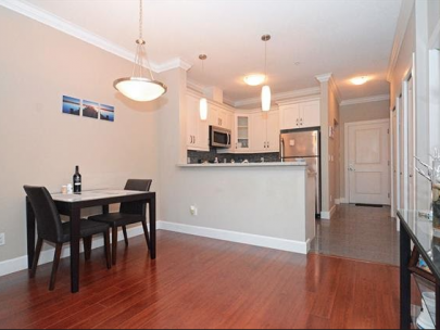 302-13897-fraser-hwy-surrey-bc-v3t-4e6-canada-2