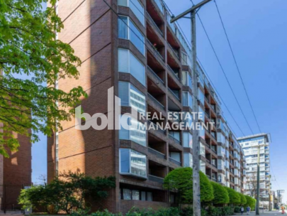 950-drake-st-vancouver-bc-v6z-2b9-canada-2