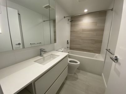 1201-13615-fraser-hwy-surrey-bc-v3t-2v6-canada