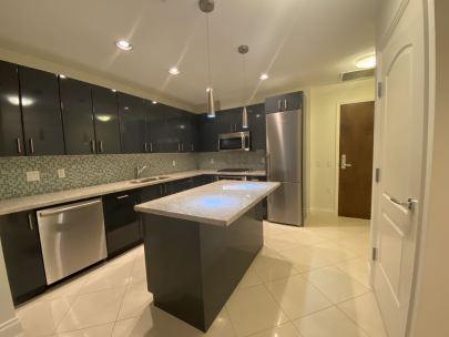 #202 162 Victory Ship Way, North Vancouver BC V7L 0B4