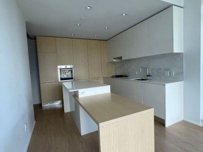 2309-1955-alpha-wy-burnaby-bc-v5c-0k2-canada-2