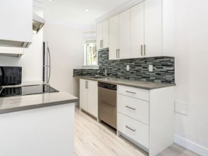 #101 1355 West 4th Avenue, Vancouver BC V6H 3Y8