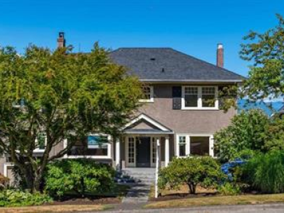 4677 Bellevue Drive, Vancouver British Columbia V6R 1E7