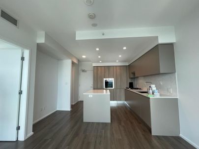 500-off-for-september-15-move-in-1708-3809-evergreen-pl-burnaby-bc-v3j-1n4-canada-2