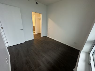 4650-brentwood-blvd-4510-burnaby-bc-v5c-0m3-canada-2