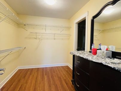 1-9405-121-street-surrey-british-columbia-canada-v3v-0a9